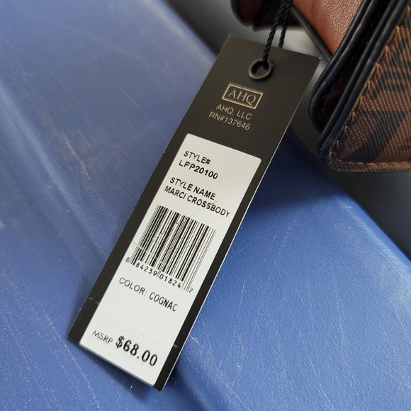 NWT London Fog 3 Piece Bag Set Marci Crossbody, Toiletry, & Tulip Satchel - Picture 7 of 13